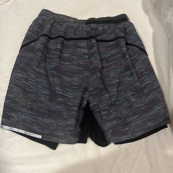 Lululemon Surge Short Mens Size Medium 7" Lux Reflective Running Athletic Shorts - Picture 7 of 12